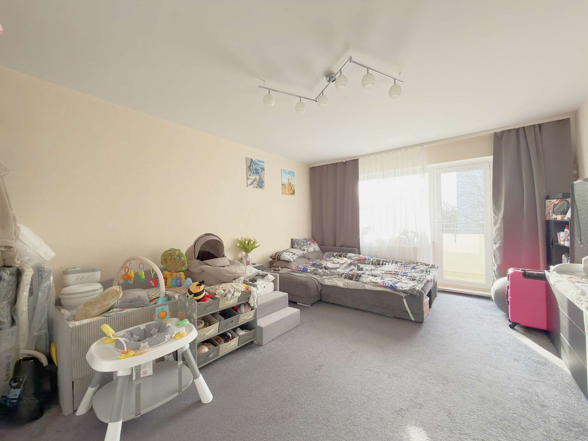 Wohnzimmer – Vermietete Eigentumswohnung mit Loggia, Bremen