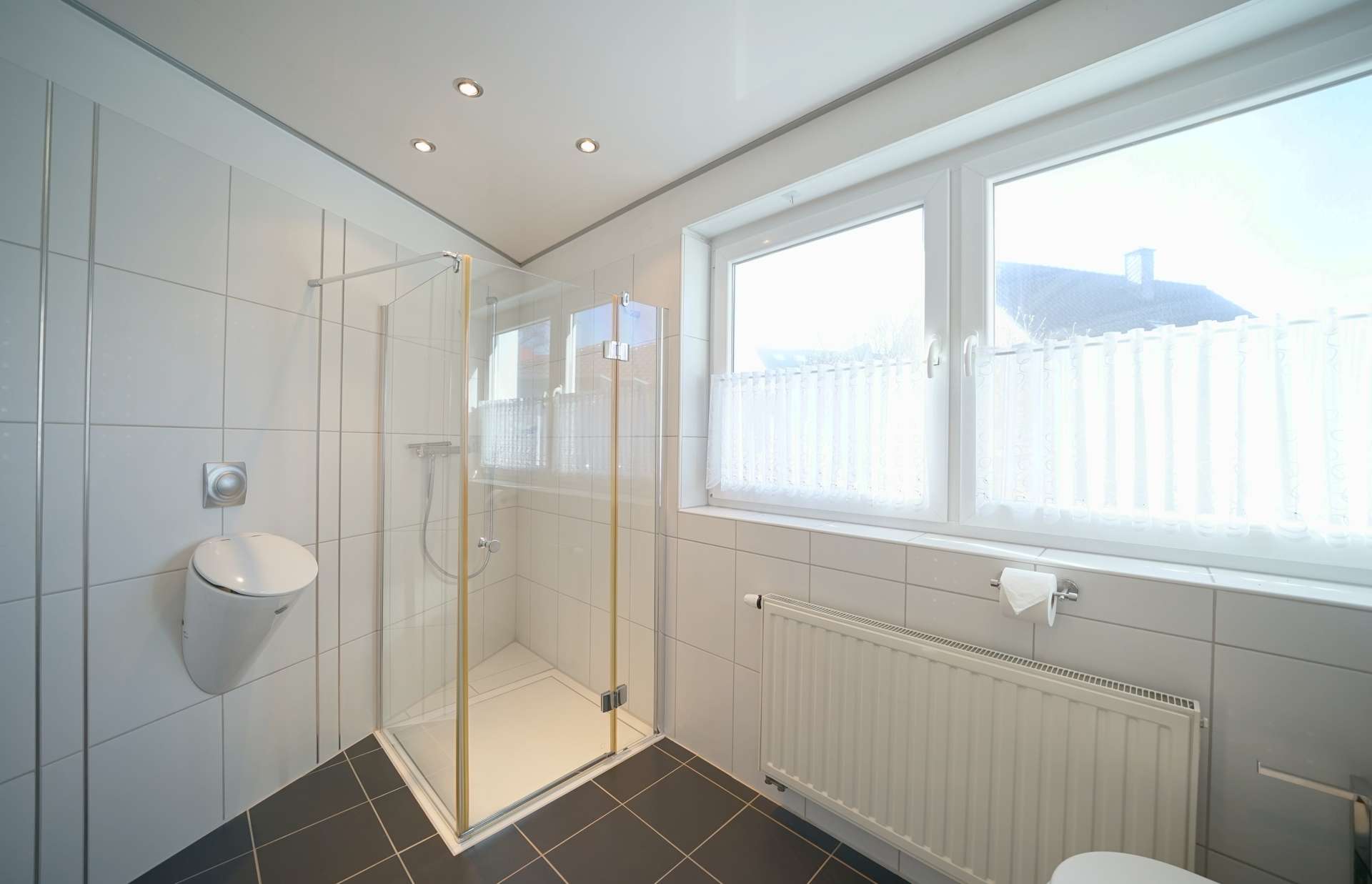 Badezimmer EG II – Individuelles Einfamilienhaus mit Garage in ruhiger Lage, Achim