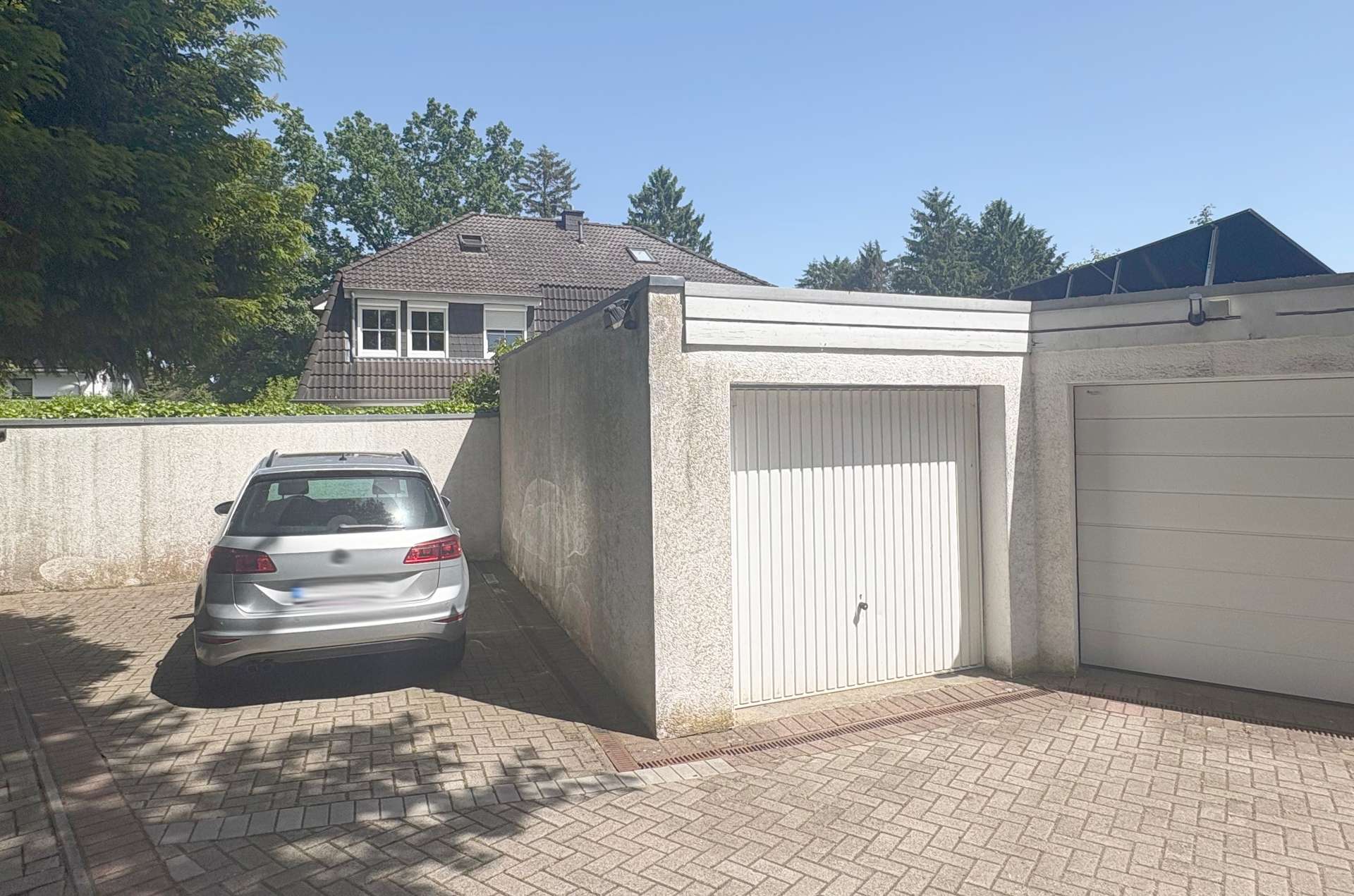 Garage – Charmante DHH mit Garage in begehrter Lage, Bremen