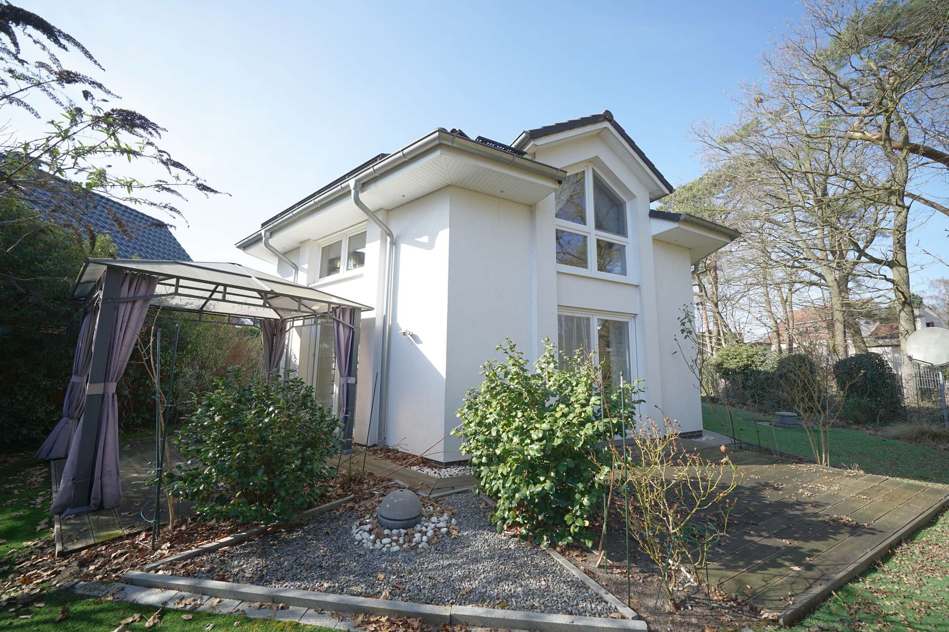 Garten – Individuelles Einfamilienhaus mit Garage in ruhiger Lage, Achim