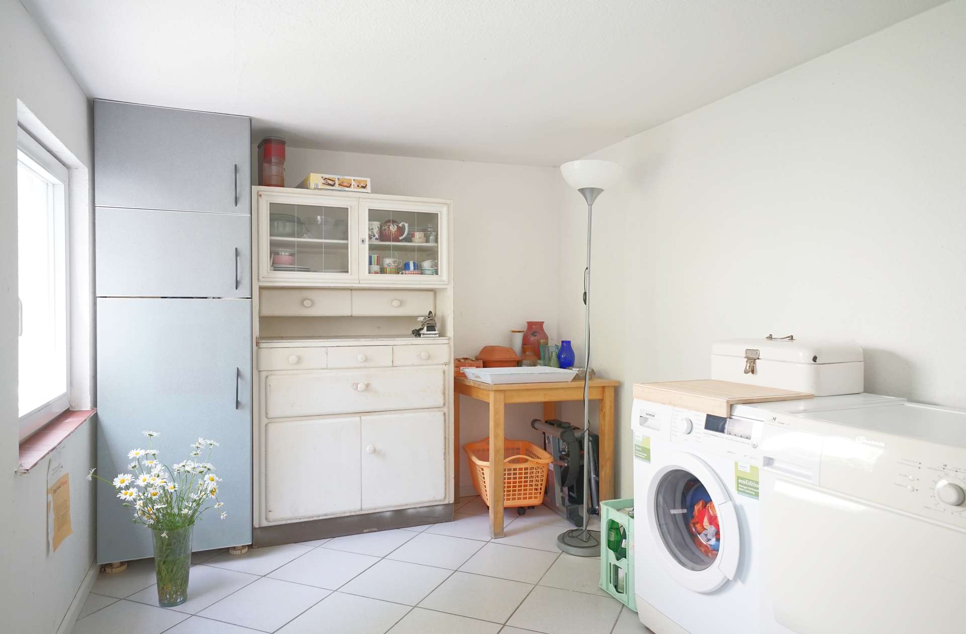 Waschküche – Charmante DHH mit Garage in begehrter Lage, Bremen