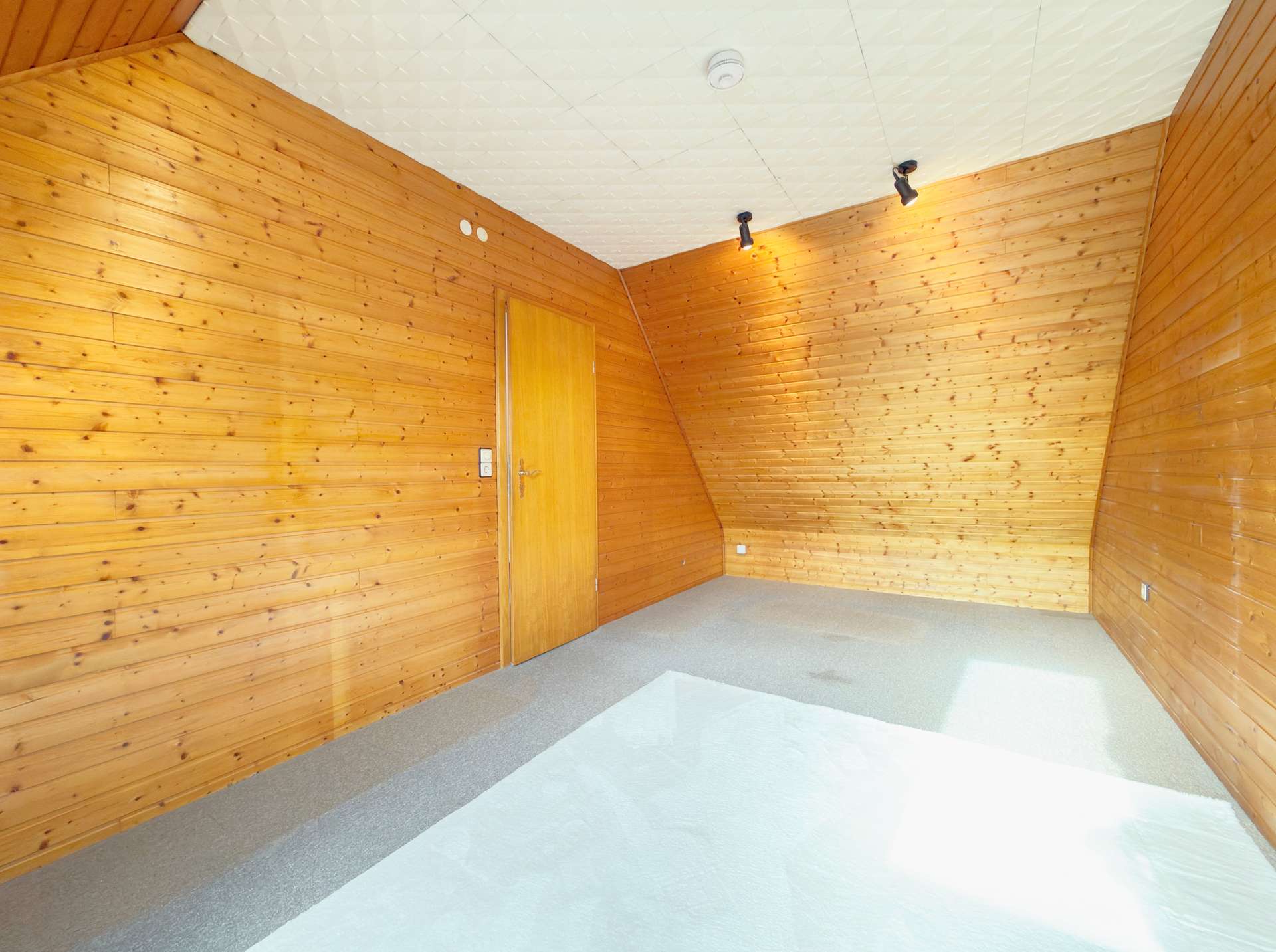 Kinderzimmer – Maisonettewohnung mit Südbalkon über den Dächern von Walle, Bremen