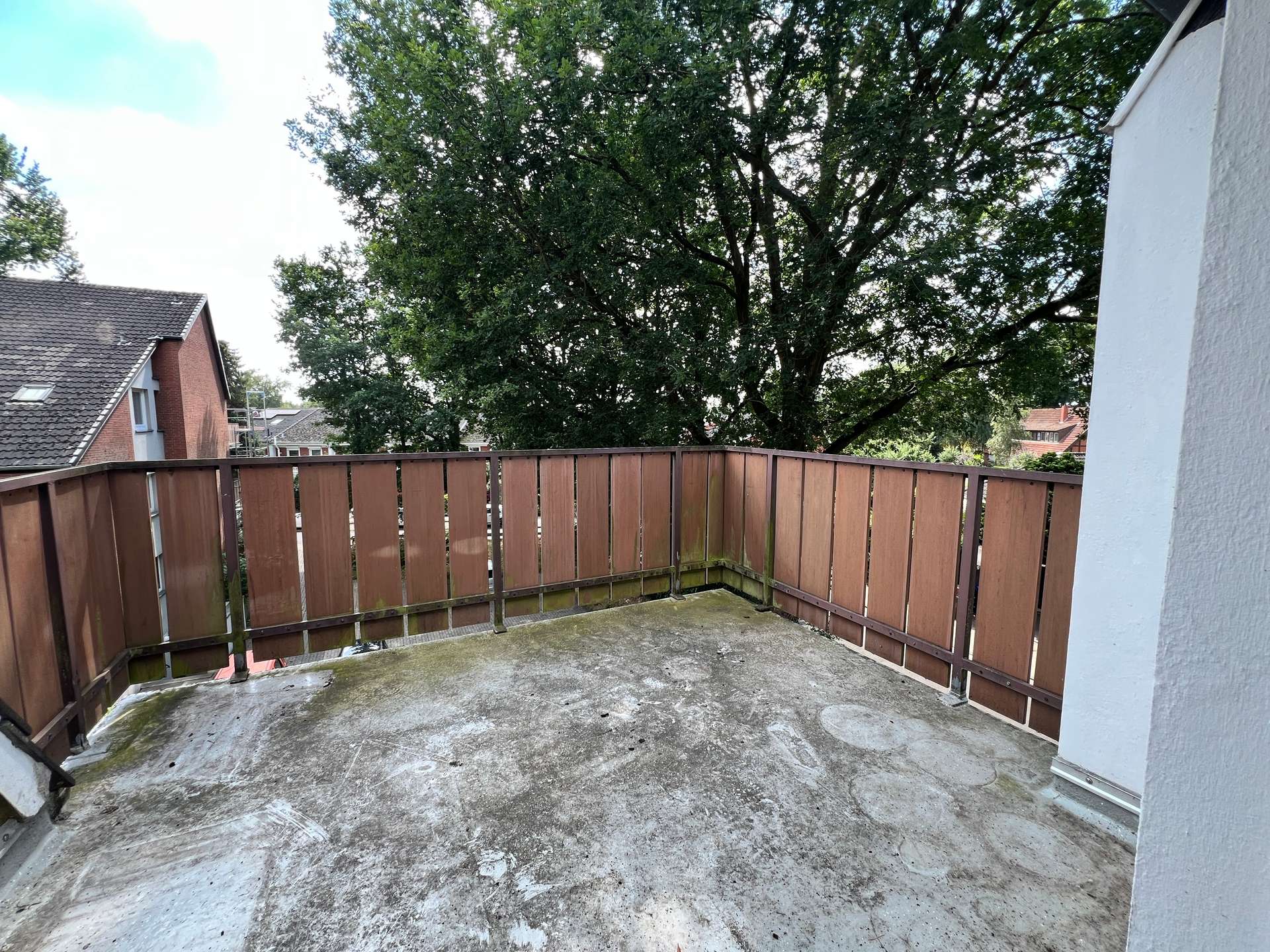 Balkon – Maisonettewohnung mit Balkon und Tiefgaragenstellplatz in zentraler Lage, Lilienthal