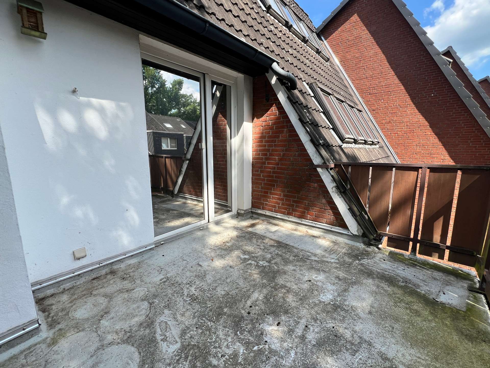 Balkon – Maisonettewohnung mit Balkon und Tiefgaragenstellplatz in zentraler Lage, Lilienthal