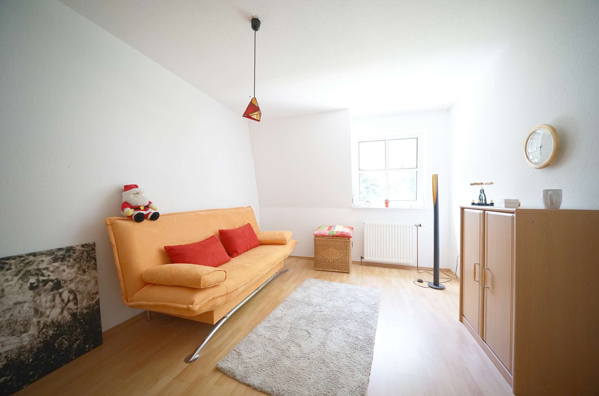 Kinderzimmer II – Charmante DHH mit Garage in begehrter Lage, Bremen