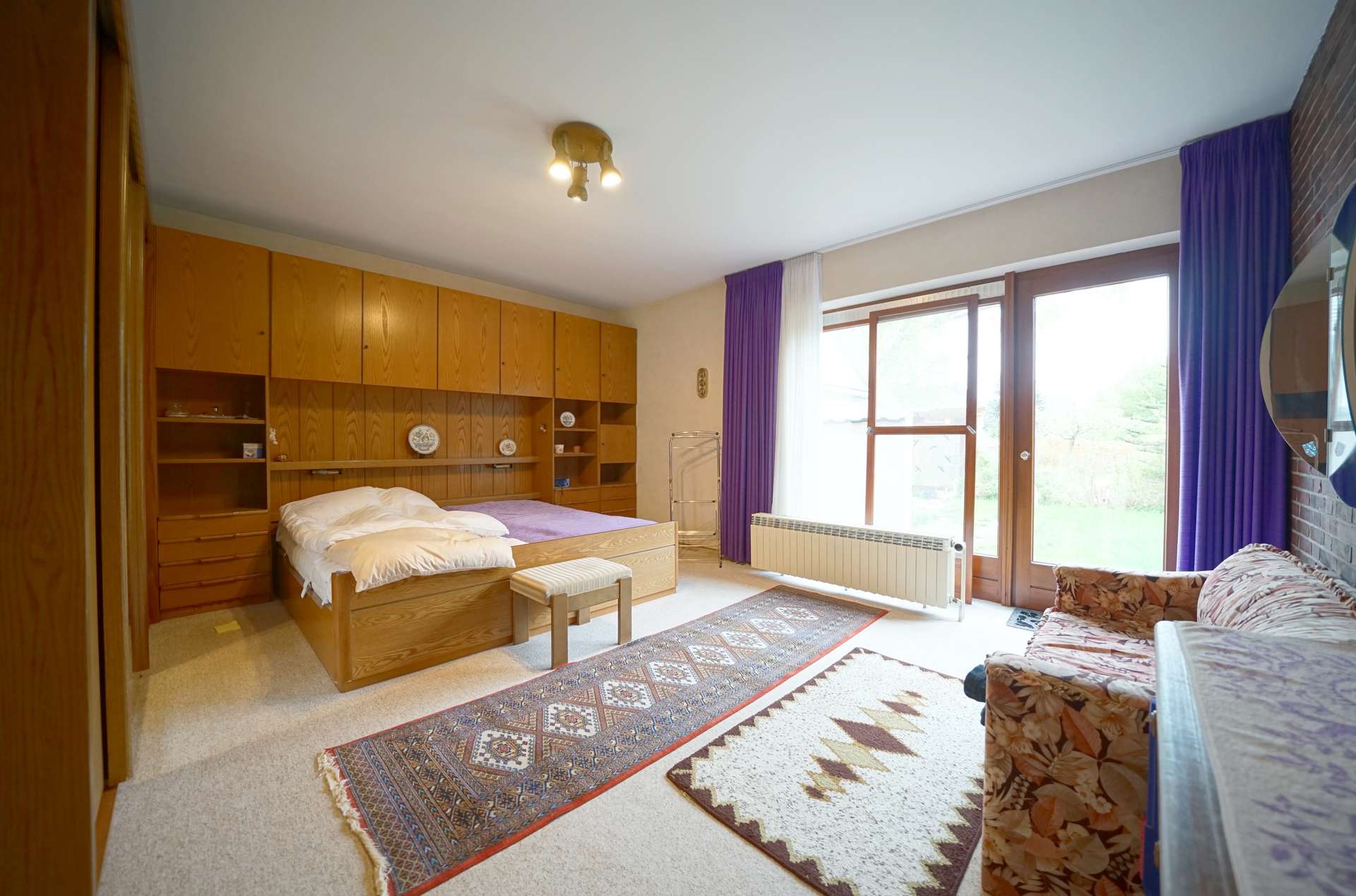 Schlafzimmer – Doppelhaushälfte mit Anbau und Garage auf großem Grundstück, Bremen
