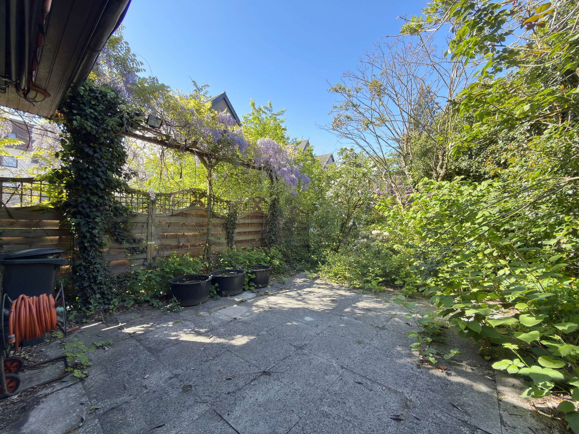 Terrasse – Wohn- und Geschäftshaus mit Garten, Bremen