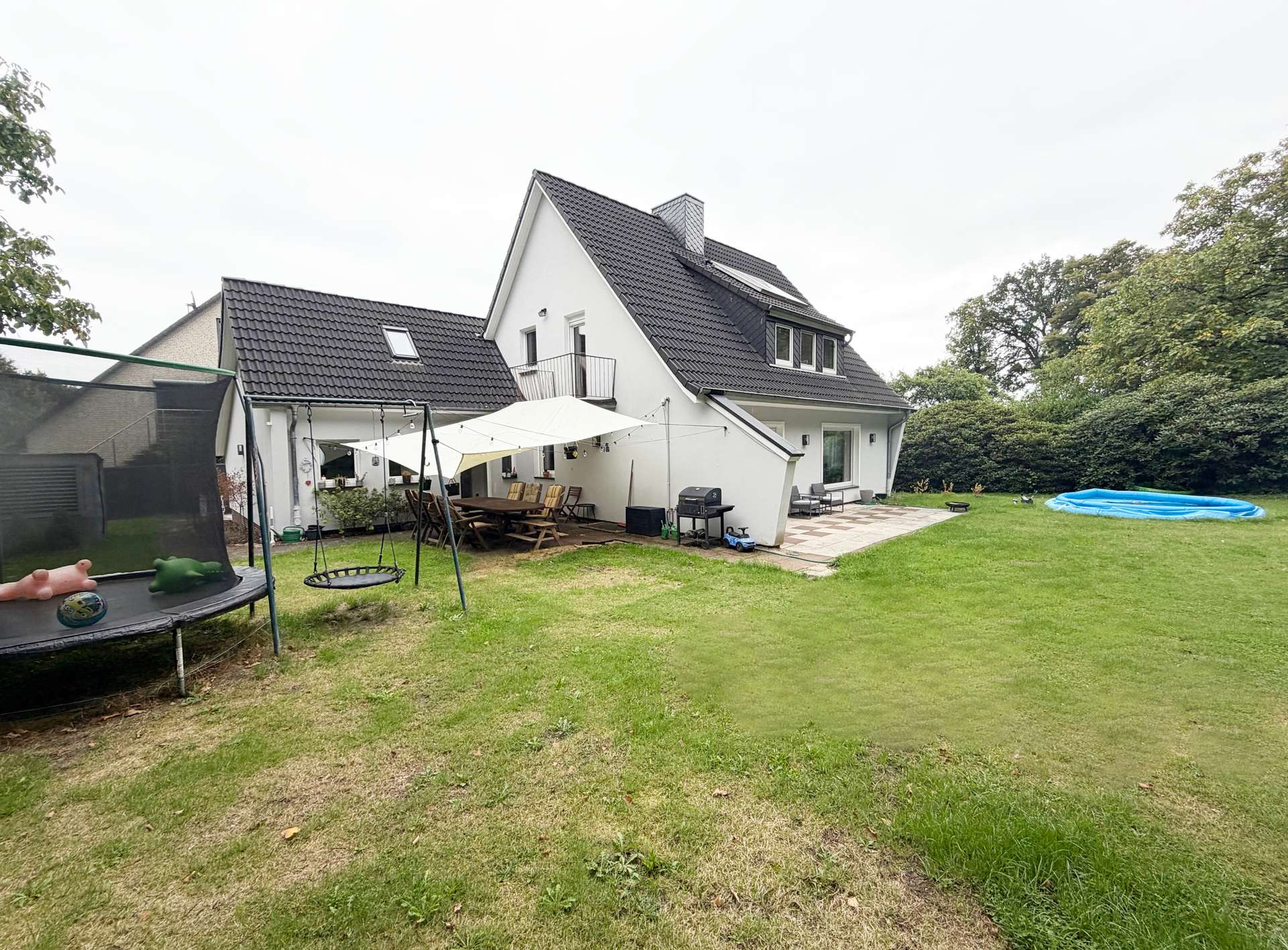 Außenansicht – Einfamilienhaus mit Garage in idyllischer Lage, Kirchlinteln