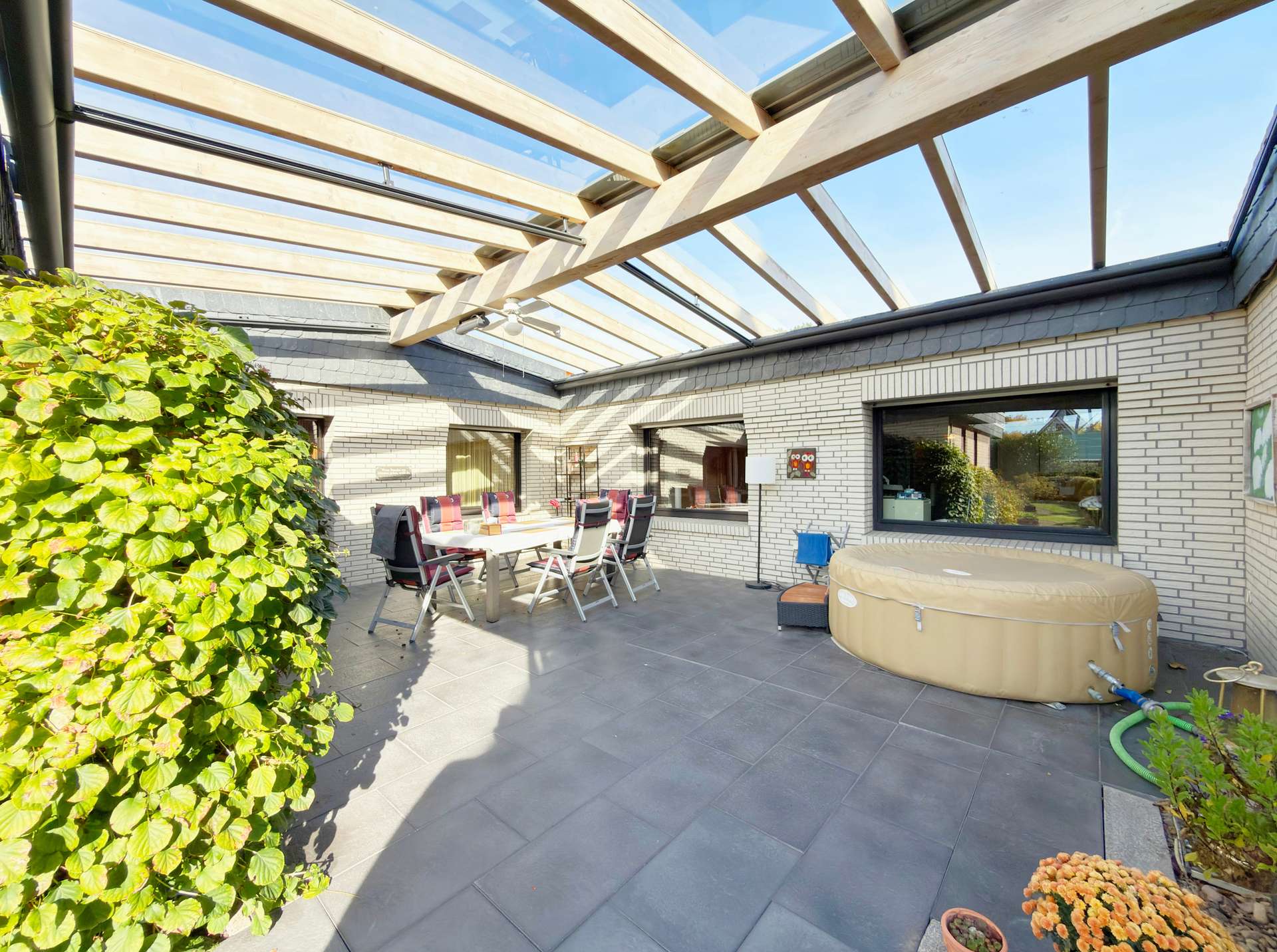 Terrasse – Großzügiger Bungalow mit Garage und überdachter Terrasse, Oldenburg (Oldb)