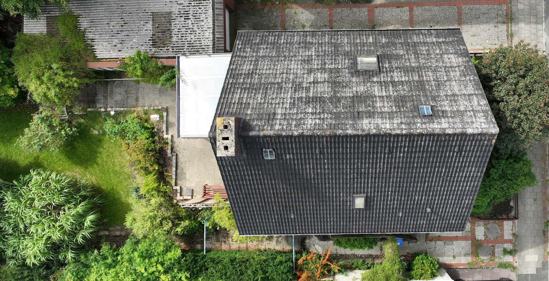 Außenansicht – Einfamilienhaus mit Wintergarten und Garage in ruhiger Lage, Bremerhaven