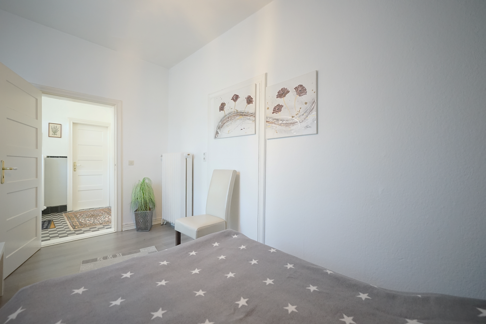 Erdgeschoss Kinderzimmer – Landarztvilla mit drei Einheiten – Großzügiges Wohnen und Arbeiten, Bremen