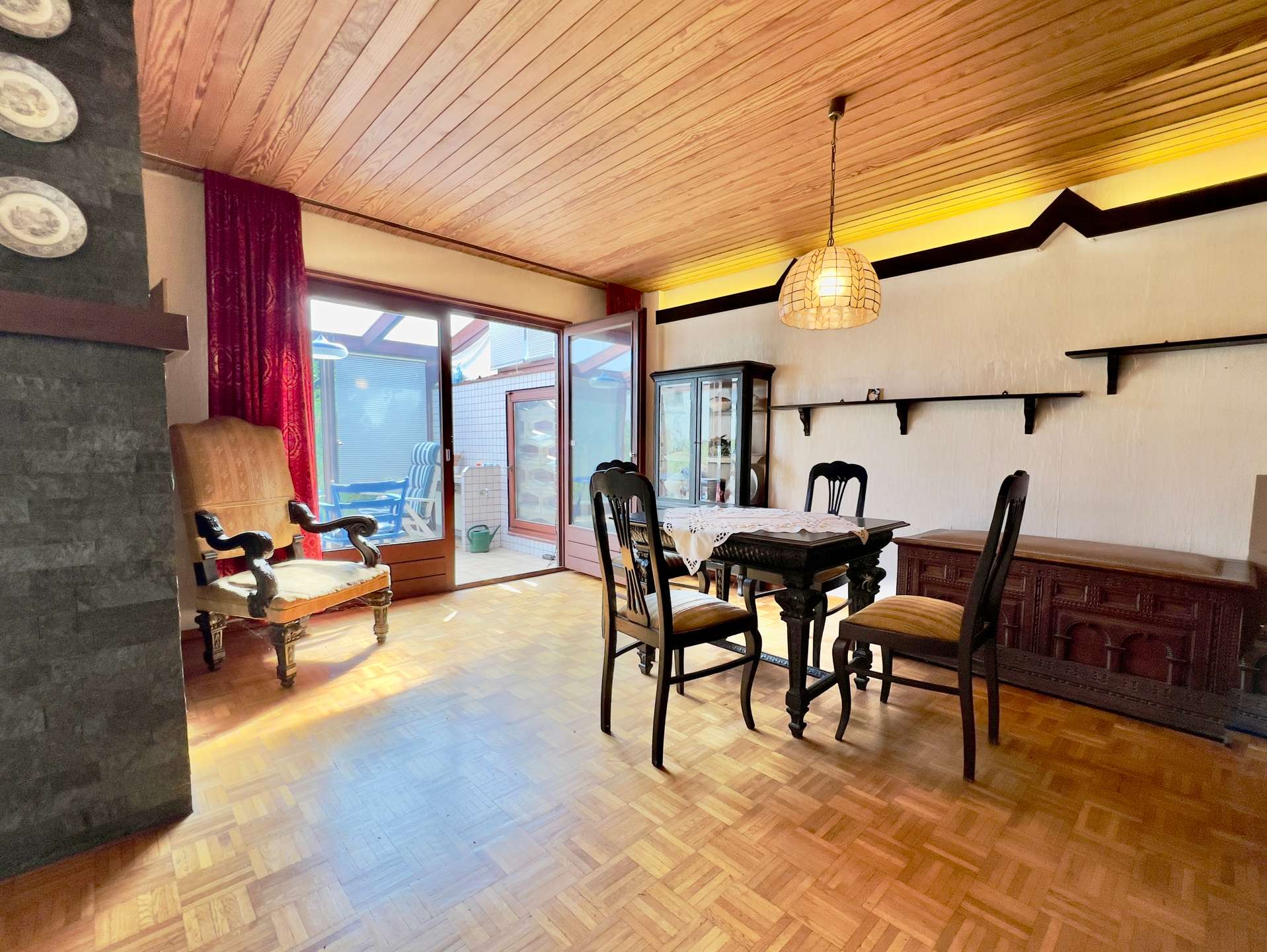 Esszimmer – Einfamilienhaus mit Wintergarten und Garage in ruhiger Lage, Bremerhaven