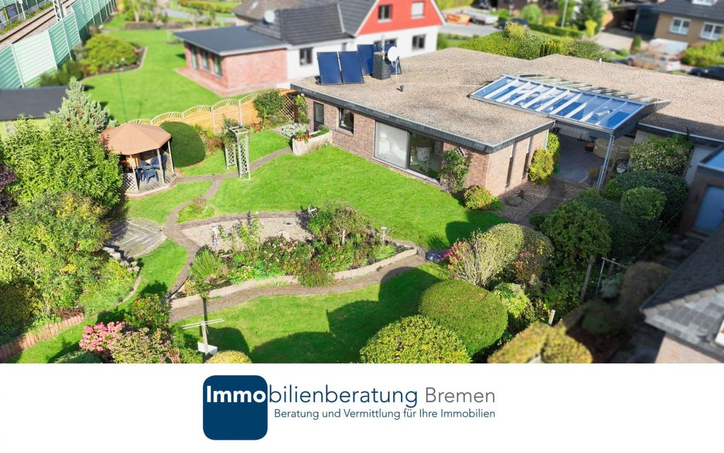 Großzügiger Bungalow mit Garage und überdachter Terrasse, Oldenburg (Oldb) – Bild 1