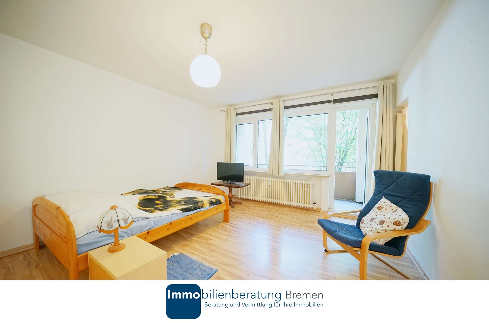 Gepflegte Eigentumswohnung mit Loggia und Garage